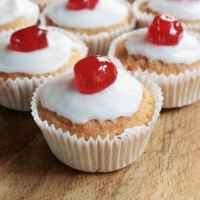 Cherry Bakewell Fairy Cakes