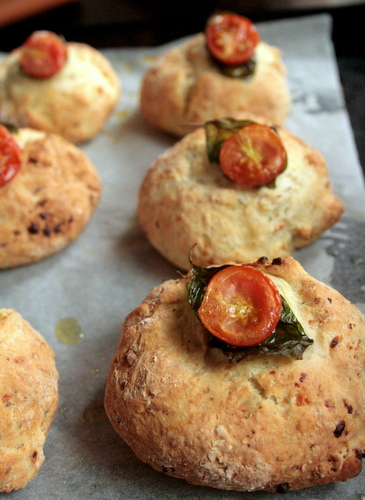 cooked saturn rolls